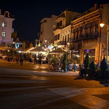 Sunset By Old Town Apartment Constanta Bagian luar foto